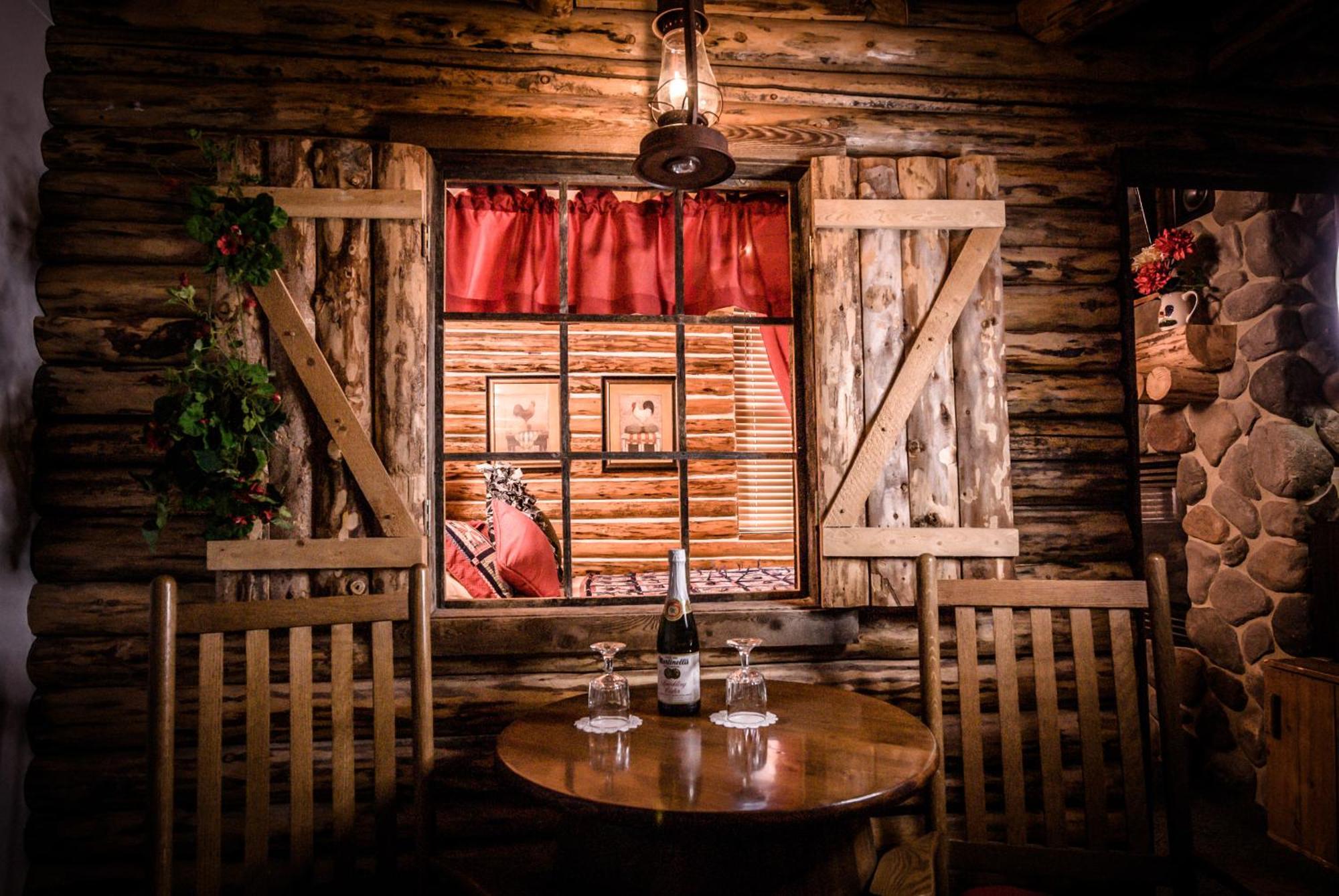 The Anniversary Inn - Fifth South Salt Lake City Bagian luar foto