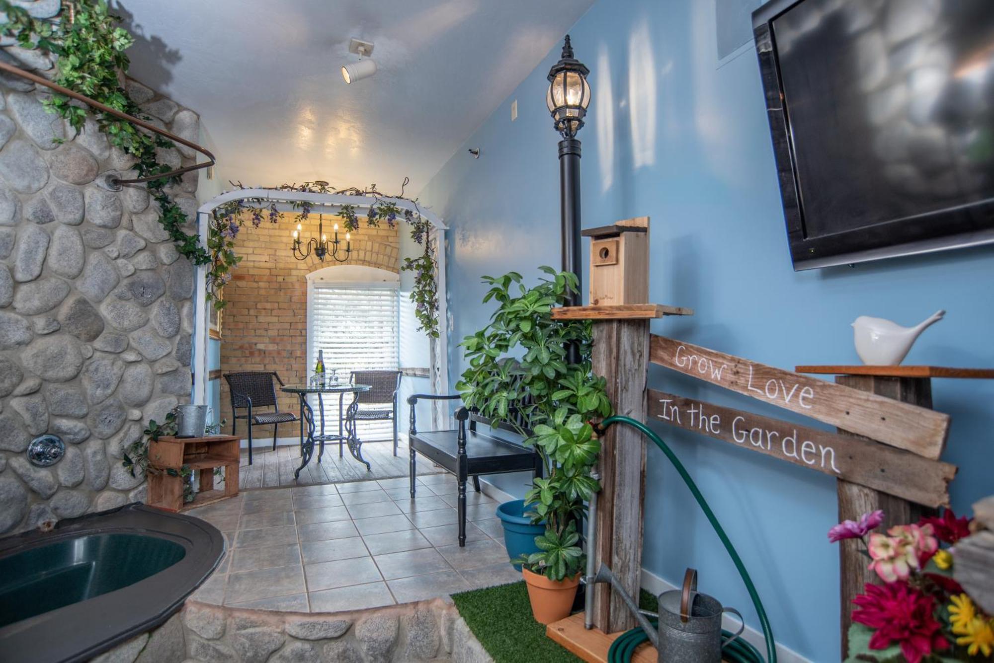 The Anniversary Inn - Fifth South Salt Lake City Bagian luar foto