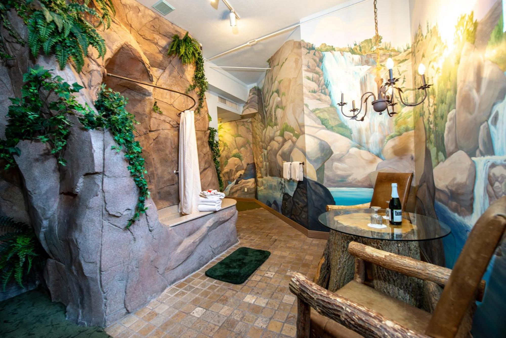 The Anniversary Inn - Fifth South Salt Lake City Bagian luar foto